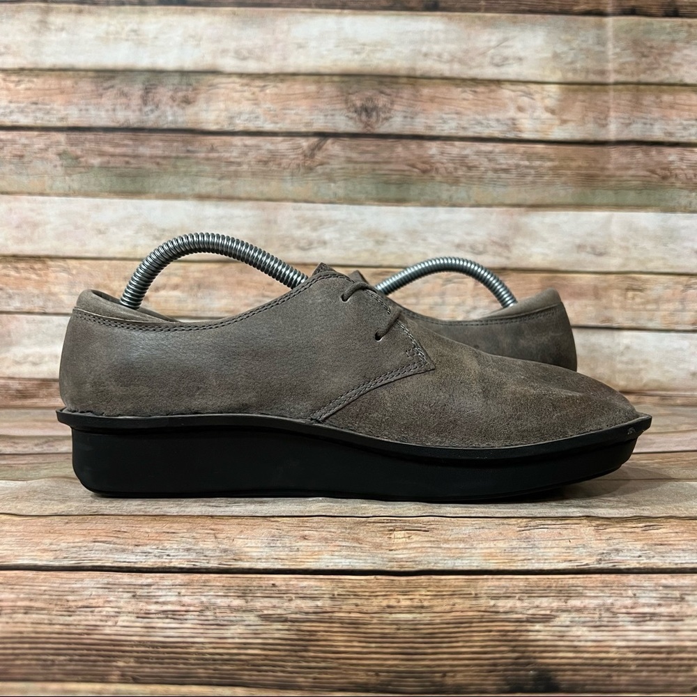 Alegria Bree Stonewall Oxford Shoes View 2